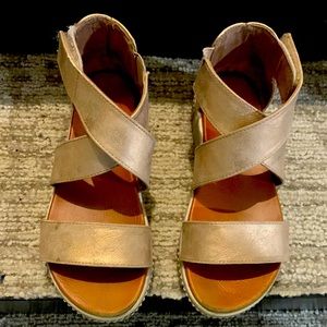 Girls shoes comfy with cushions